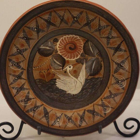 Mexican decorative plate 9.5" diam. Swan  RARE FIND - Picture 2 of 8